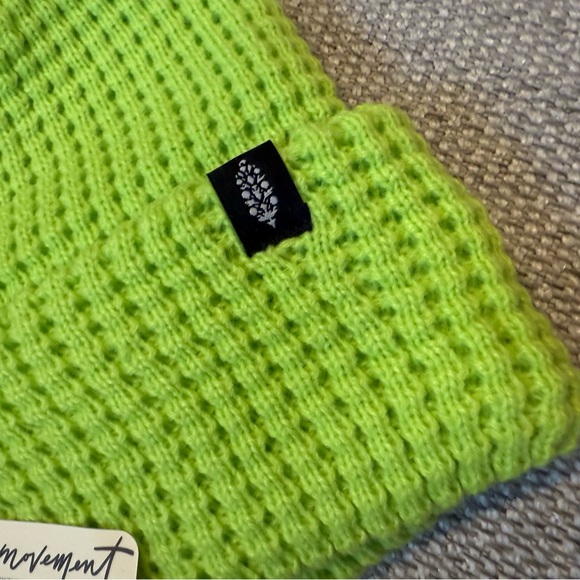 FP Movement by Free People Cool Down Beanie Lime NWT - Picture 4 of 5